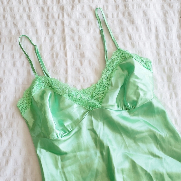 La Vie En Rose Silky Green Slip Top - Picture 3 of 6